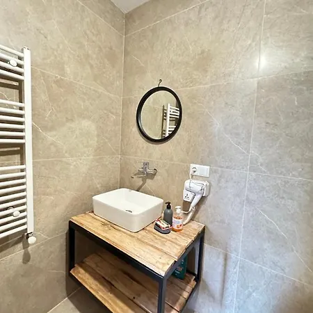 Gvazi Apartment Тбилиси Экстерьер фото